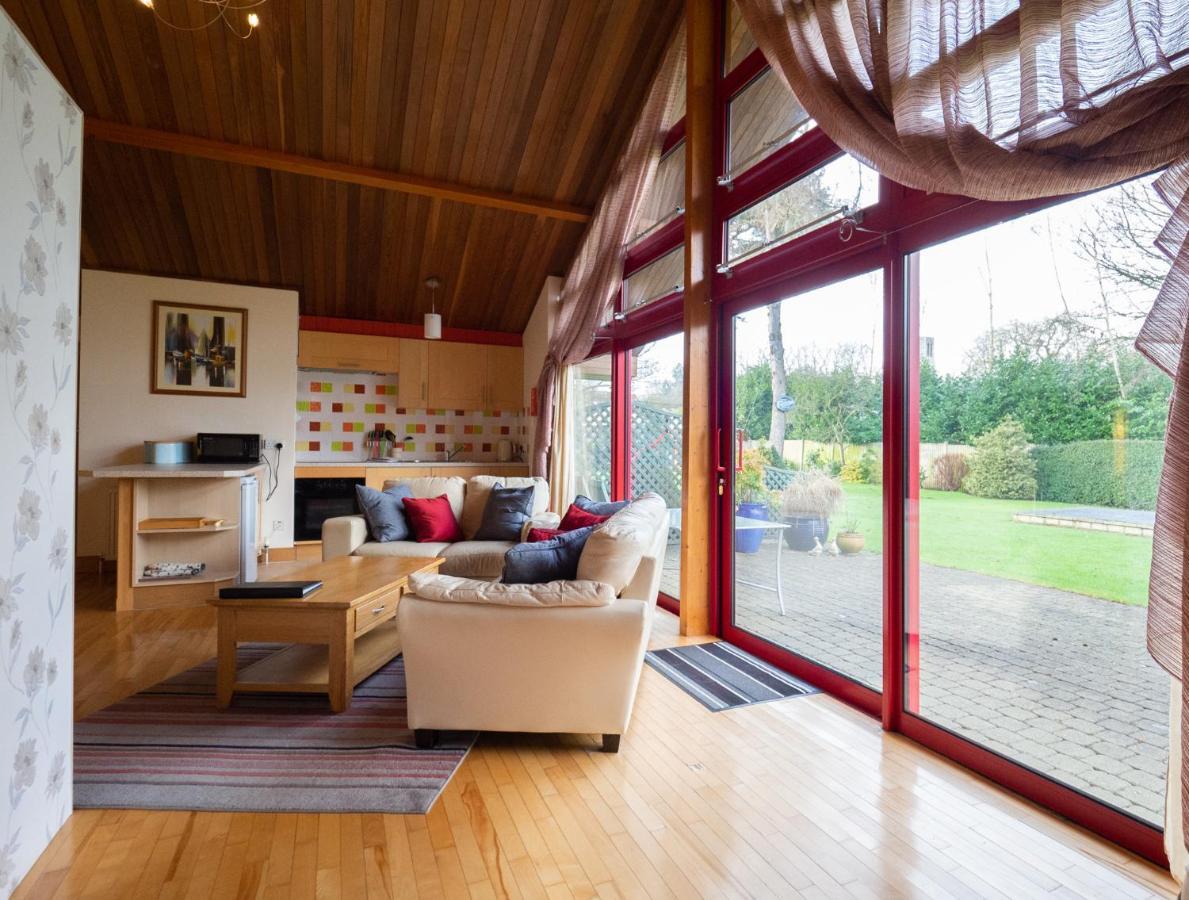 Surlingham Lodge Studio Large Family Cottage NWI Esterno foto